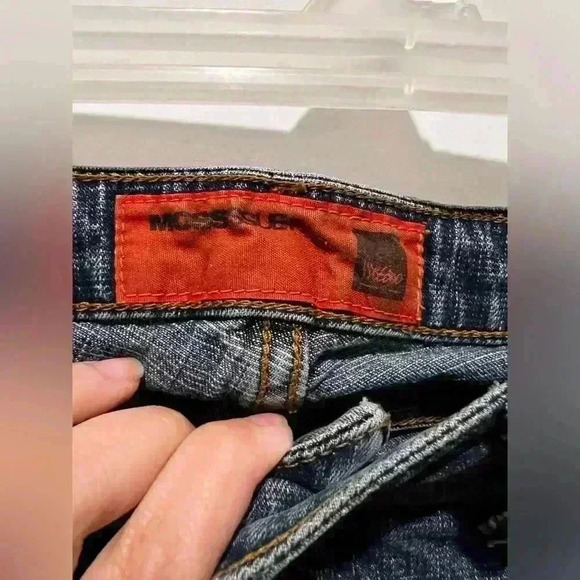 Mossimo Flared Jeans Size 5 - Picture 6 of 9